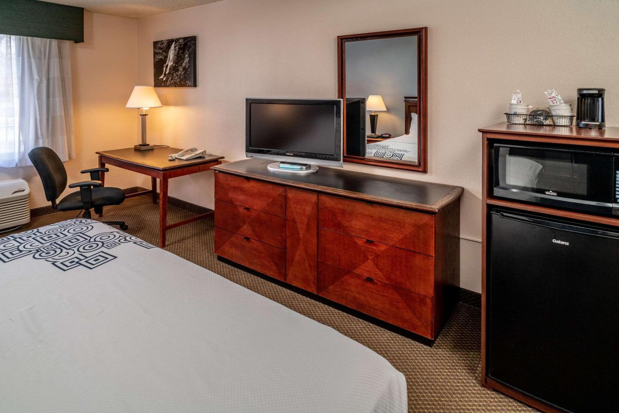 Rodeway Inn Barboursville Εξωτερικό φωτογραφία