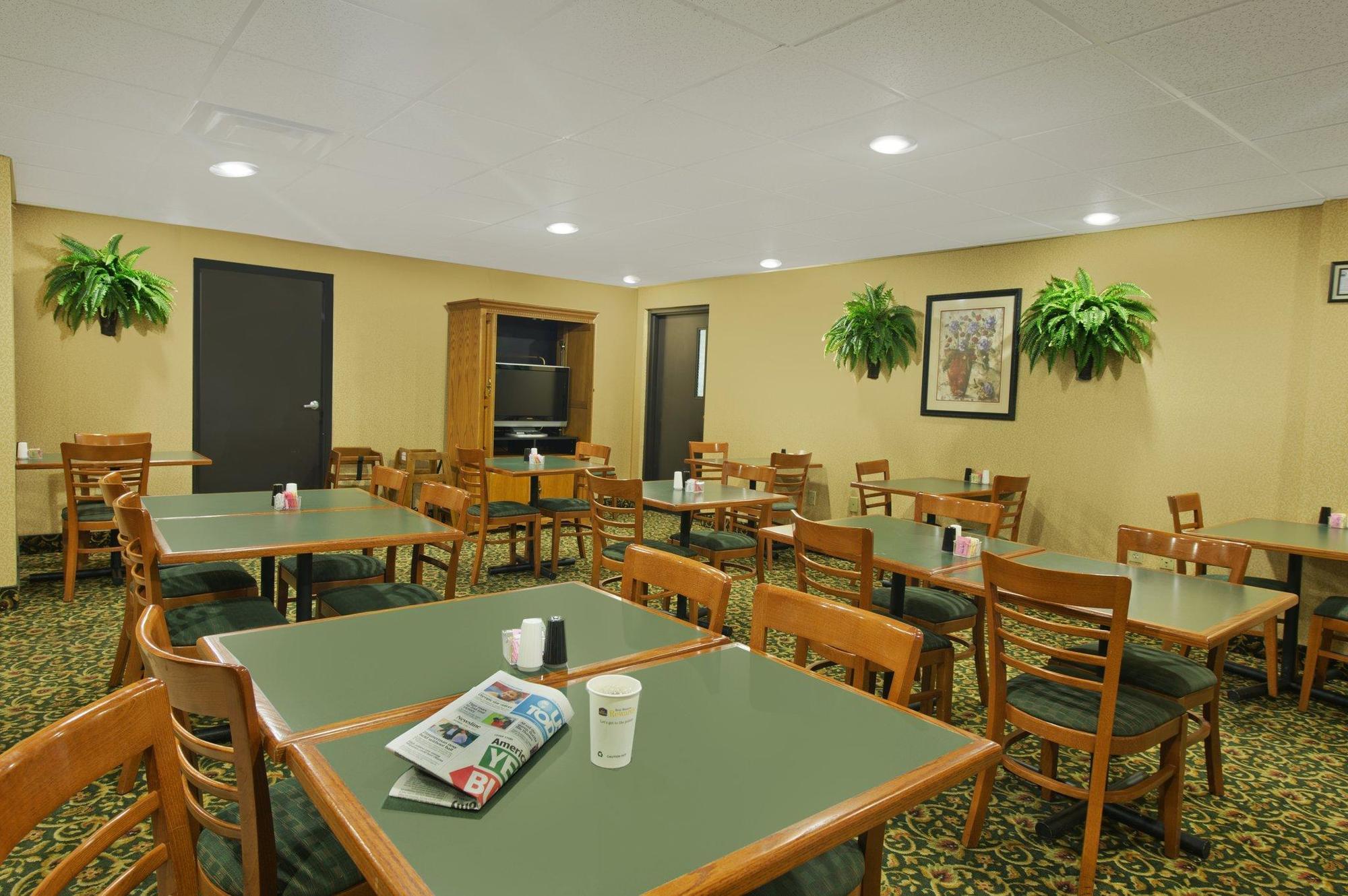 Rodeway Inn Barboursville Εξωτερικό φωτογραφία